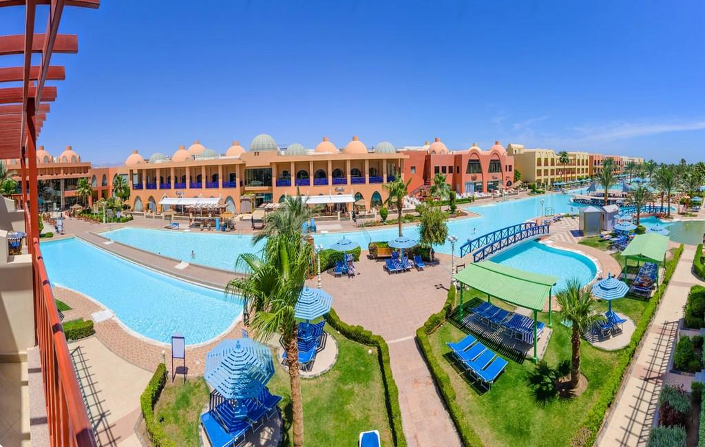 TITANIC BEACH SPA & AQUA PARK HURGHADA